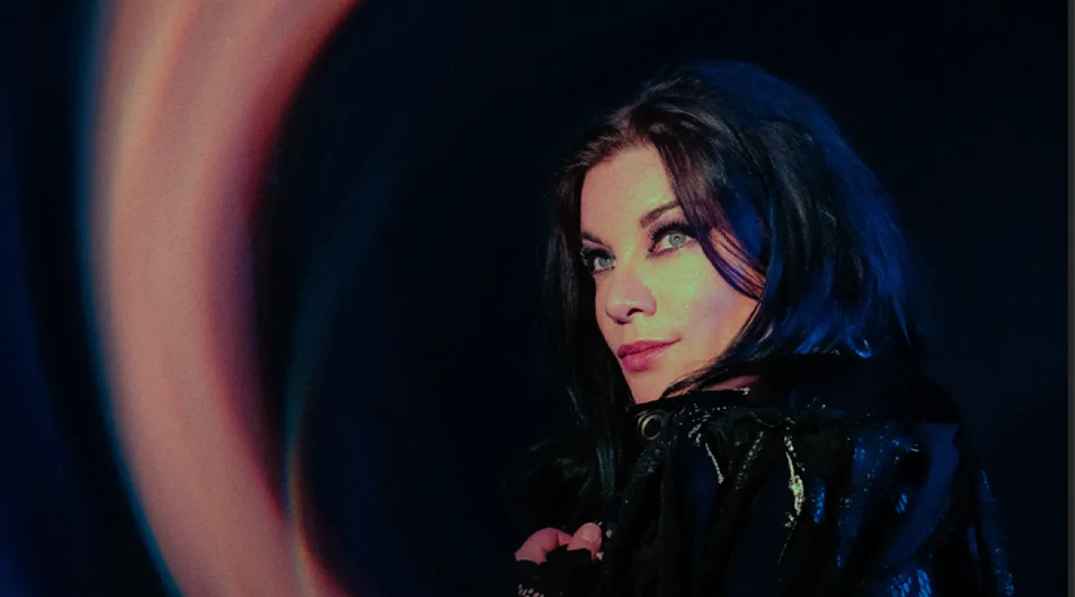 Hanna Pakarinen Rakenteet-kappale