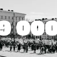 9000