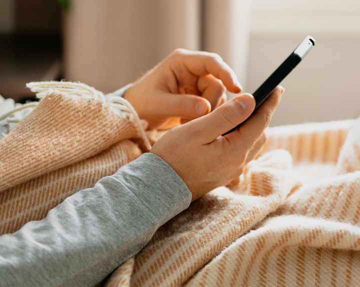 Sairaana viltin alla