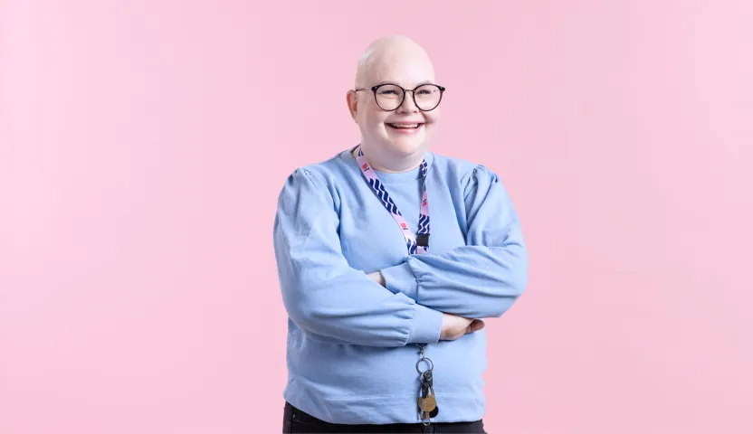 Kuvassa sosionomi Maailman parhaat -kampanjassa